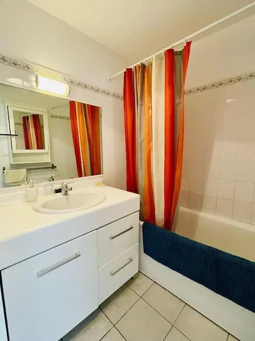 Appartement, 1 Chambre, Jardin Privatif Venelles 0*,  Frankrig